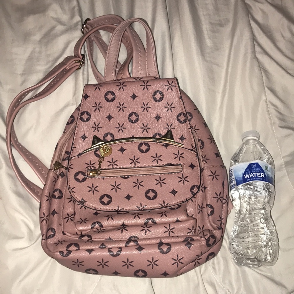 PINK BACKPACK‼️‼️ - Picture 2 of 5